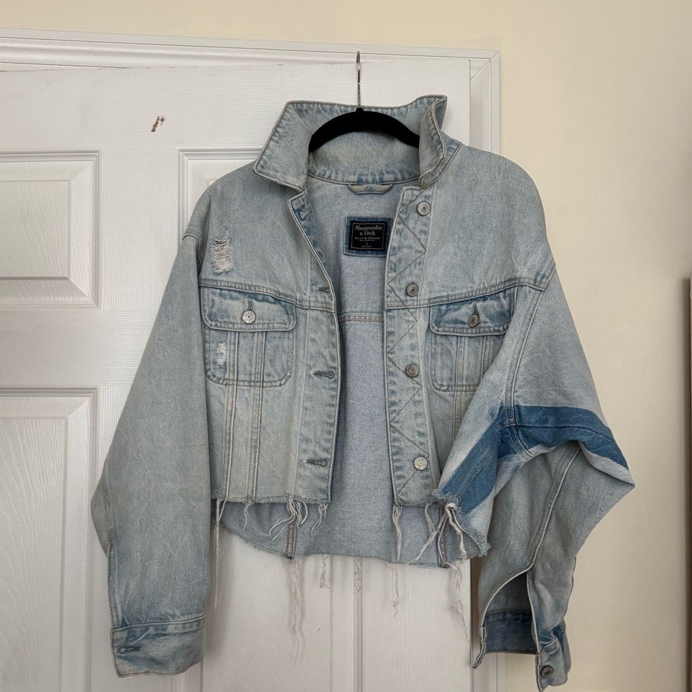 COPY - Oversized Abercrombie Denim Cropped Jacket